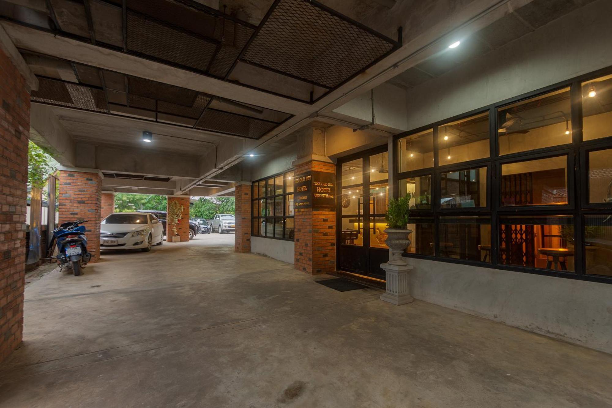 The Old Inn Udon Thani Zewnętrze zdjęcie